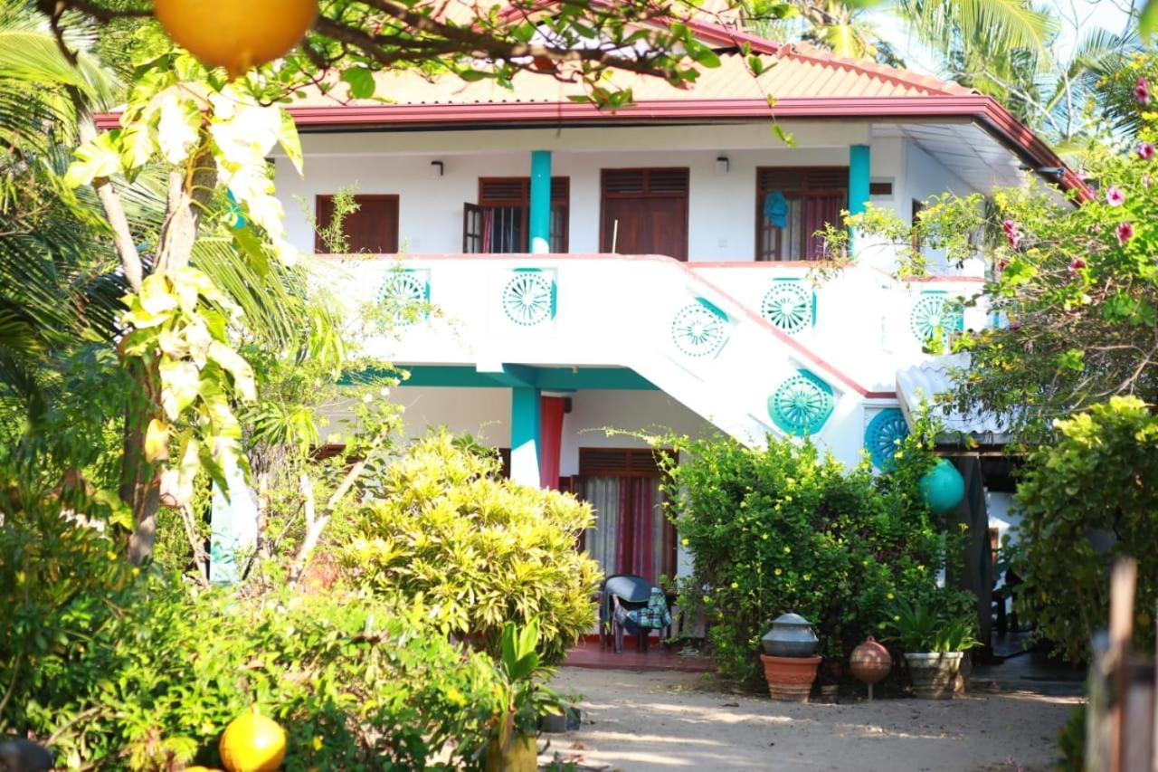 Mallika Guest House Tangalle Exterior photo